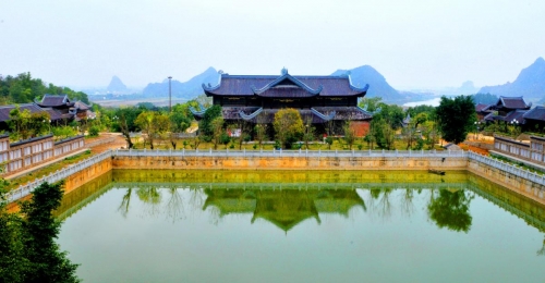 NINH BINH EXCURSION 2 DAYS/1NIGHT  STAY AT BUNGALOW / HOTELS 3*- 4*