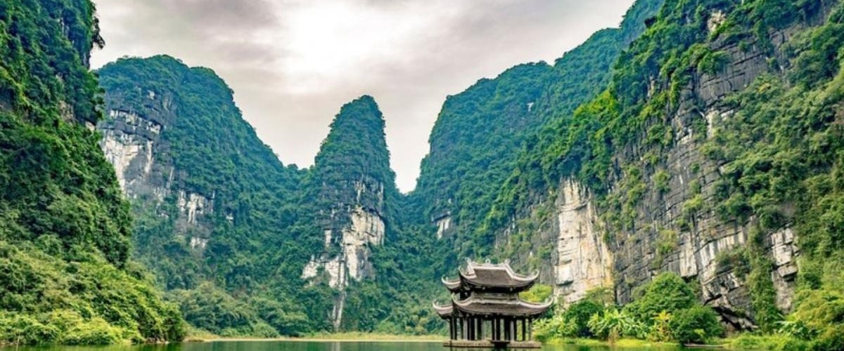 HOA LU - TAM COC - MUA CAVE - 1 DAY TRIP BY LIMOUSINE (Cycling)